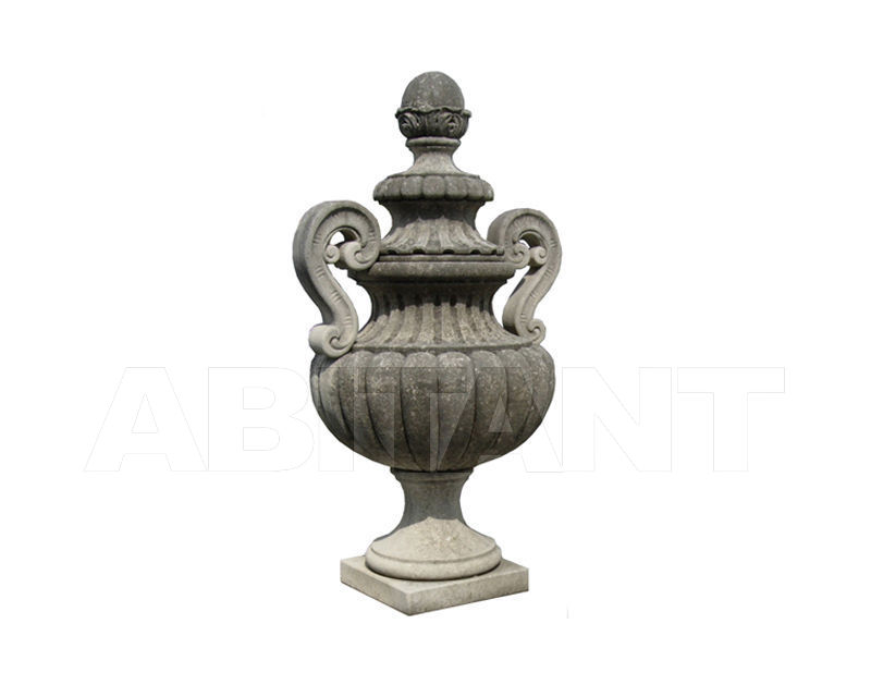 Buy Vase Atelier Promethee Pierre / hand carved stone APPO15