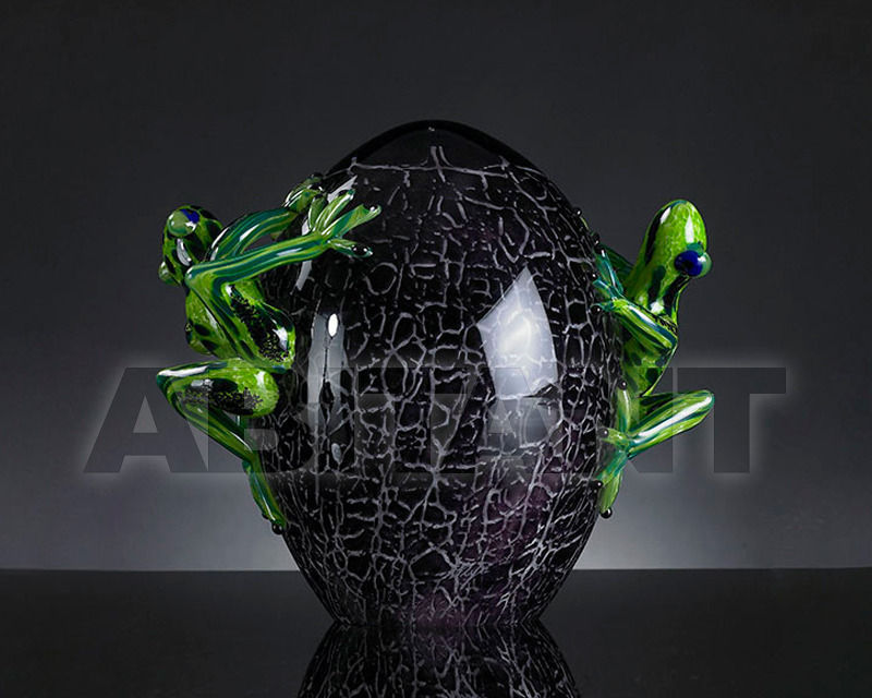 Interior miniature Egg with frogs 5001469.60 price on request Buy Interior miniature Egg with frogs VGnewtrend Home Decor 5001469.60